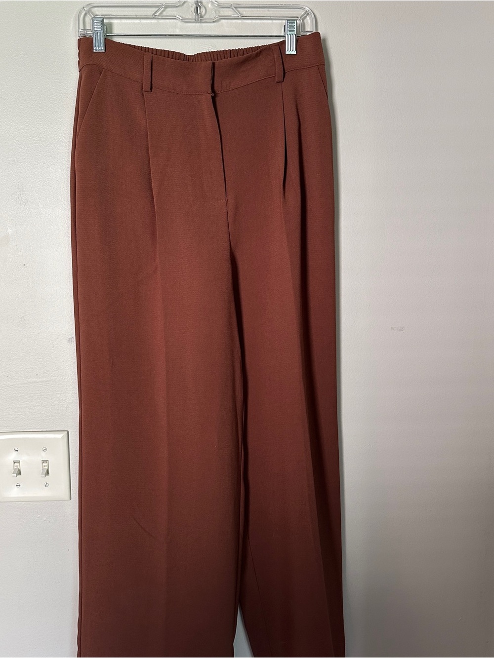 House of Harlow 1960 Rust Brown Sleeveless Vest & Wide-Leg Pants - Picture 5 of 5